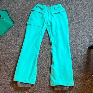 2011 Women’s medium insulated snowboard pants / ski pants - Turbine Boardwear